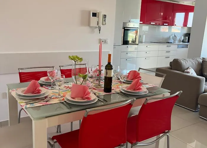 Kroatien Adria Riviera Mit 3 Schlafzimmer * Макарська