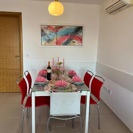 Kroatien Adria Riviera Mit 3 Schlafzimmer Lejlighed