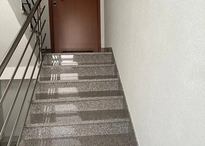 Kroatien Adria Riviera Mit 3 Schlafzimmer *